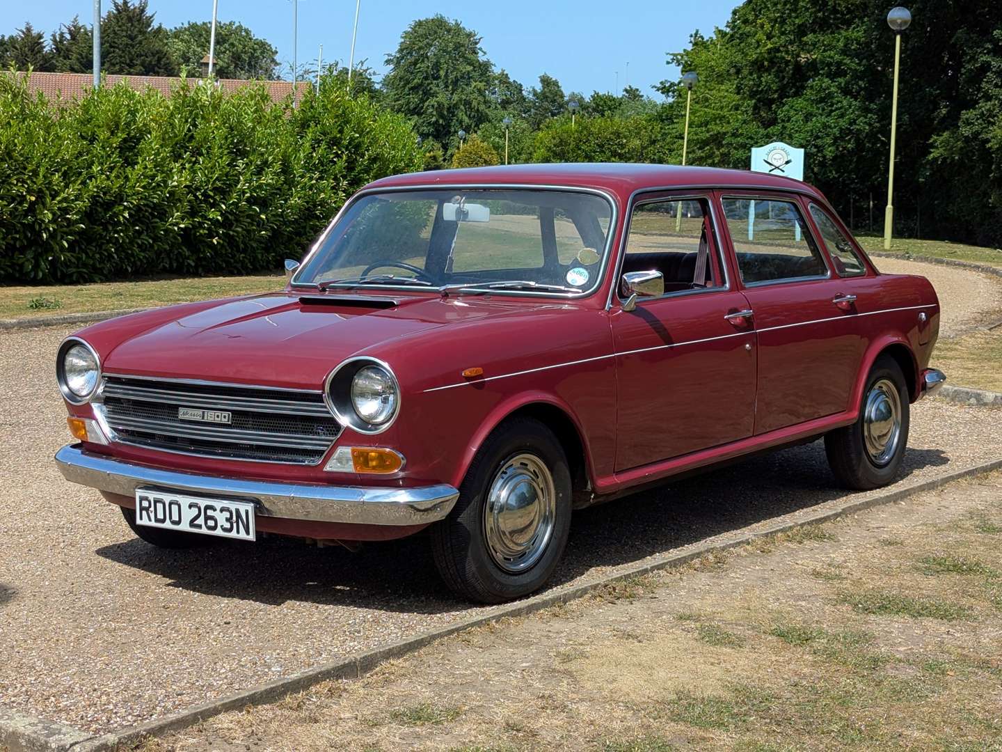 <p>1974 MORRIS 1800 SALOON</p>
