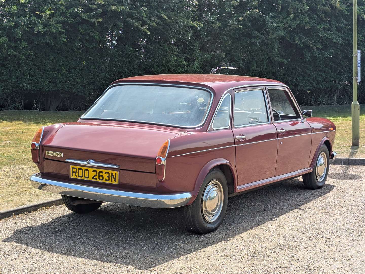 <p>1974 MORRIS 1800 SALOON</p>