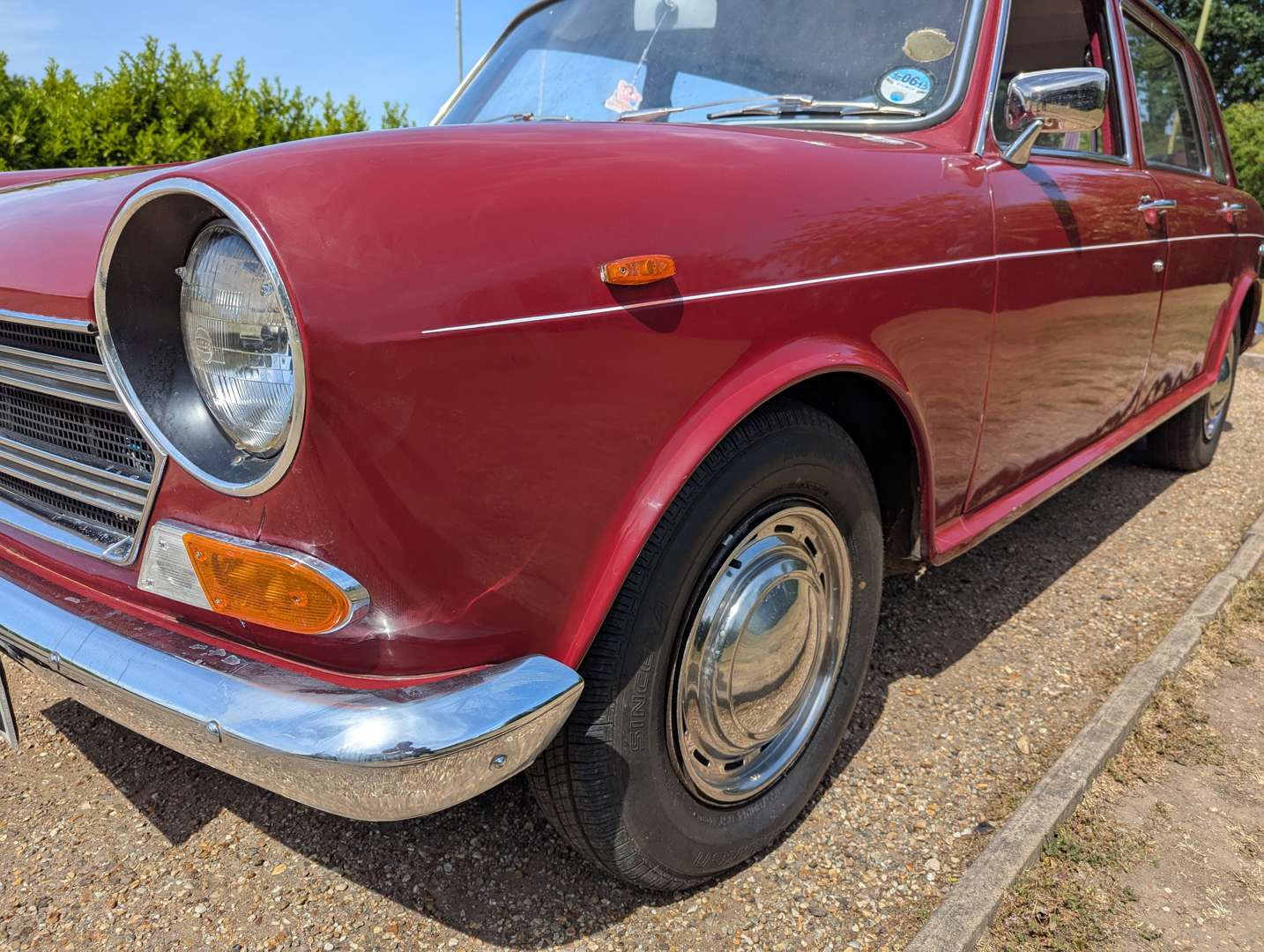 <p>1974 MORRIS 1800 SALOON</p>
