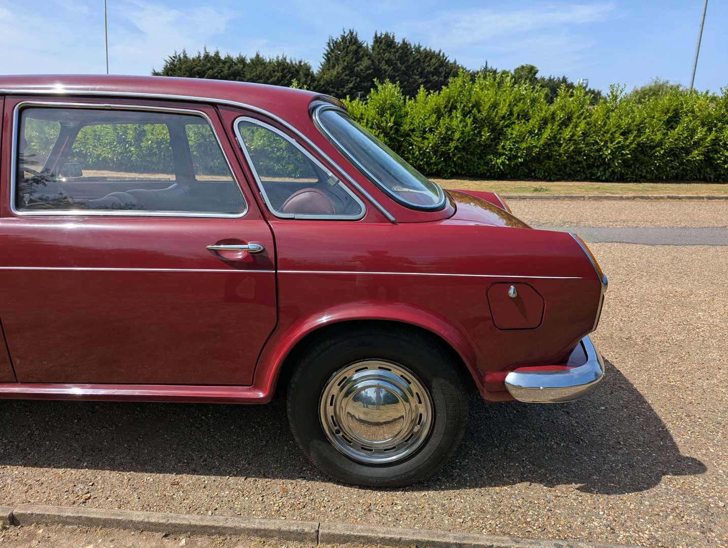 <p>1974 MORRIS 1800 SALOON</p>