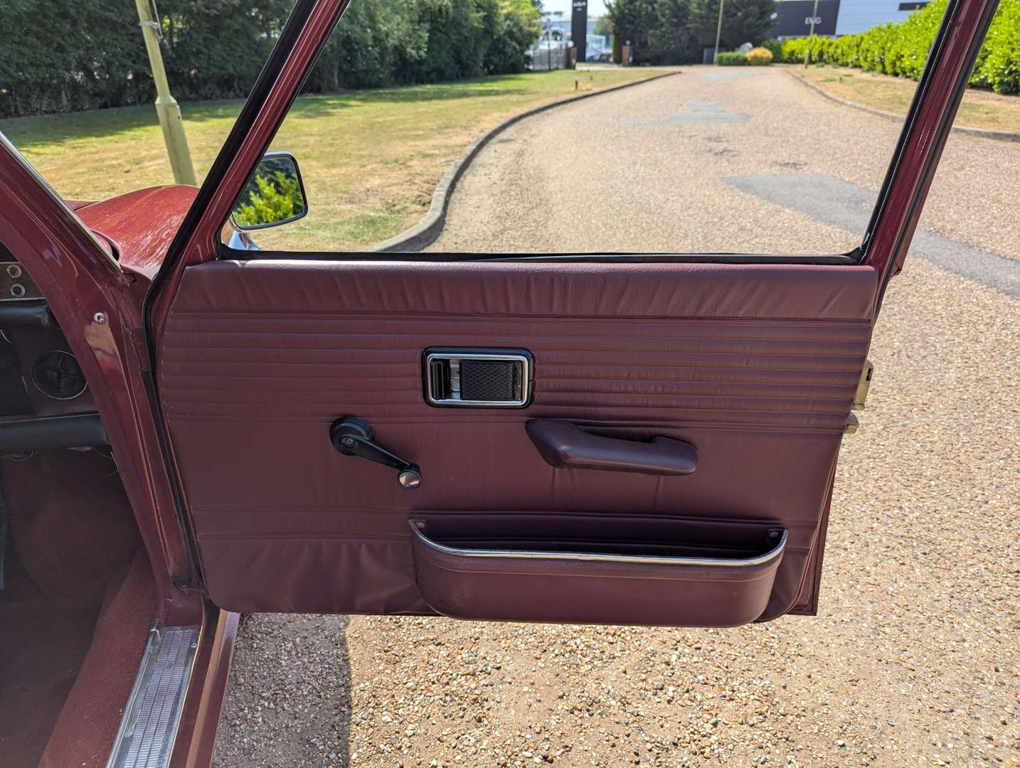 <p>1974 MORRIS 1800 SALOON</p>