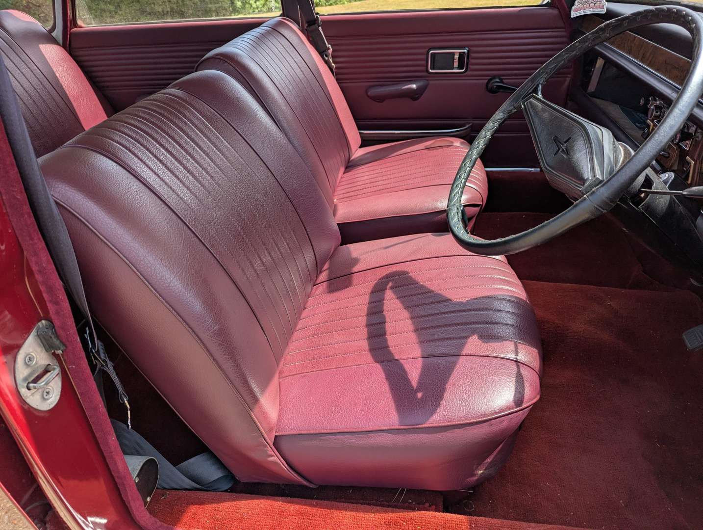 <p>1974 MORRIS 1800 SALOON</p>