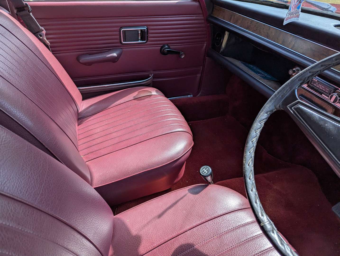 <p>1974 MORRIS 1800 SALOON</p>