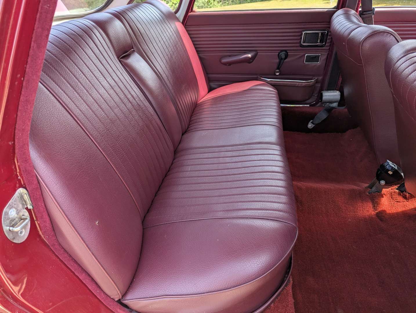<p>1974 MORRIS 1800 SALOON</p>