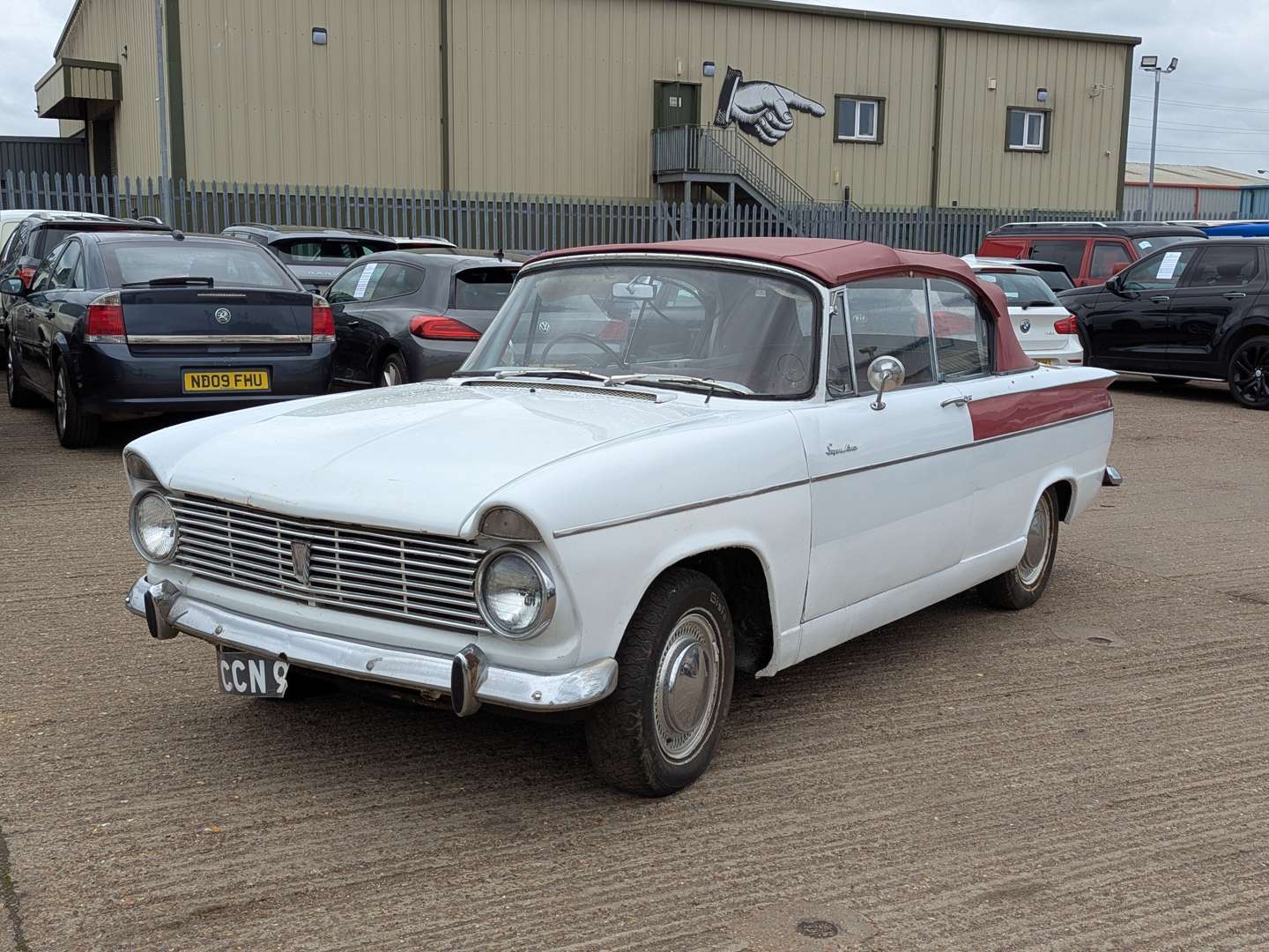 <p>1964 HILLMAN SUPER MINX</p>
