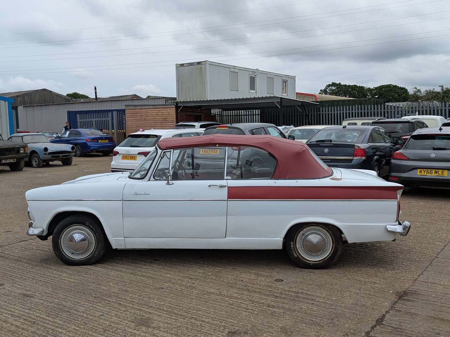 <p>1964 HILLMAN SUPER MINX</p>
