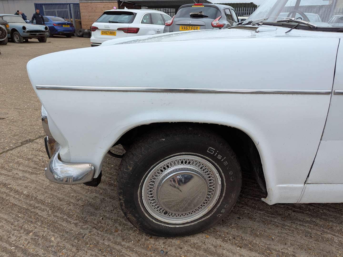 <p>1964 HILLMAN SUPER MINX</p>