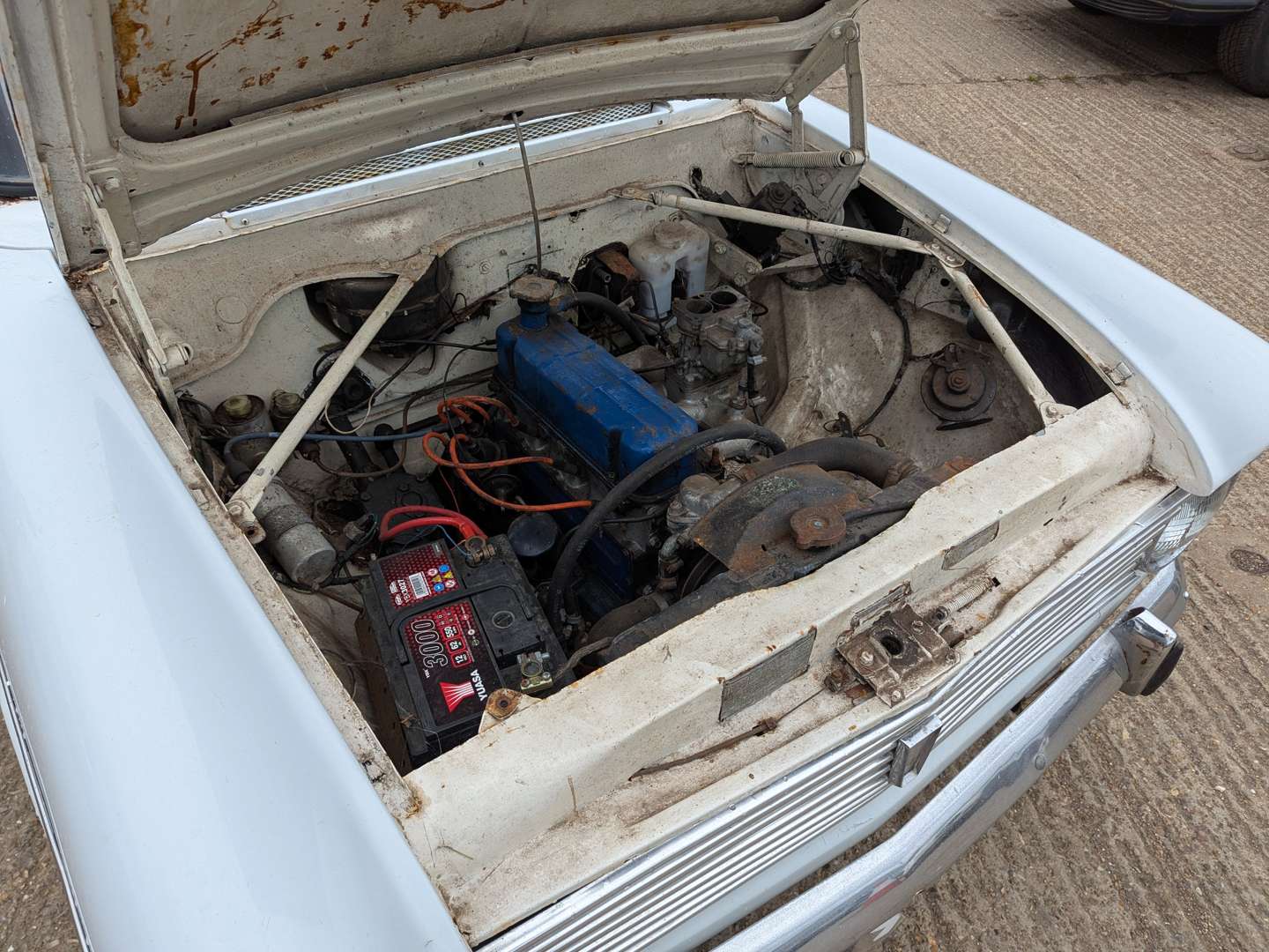 <p>1964 HILLMAN SUPER MINX</p>