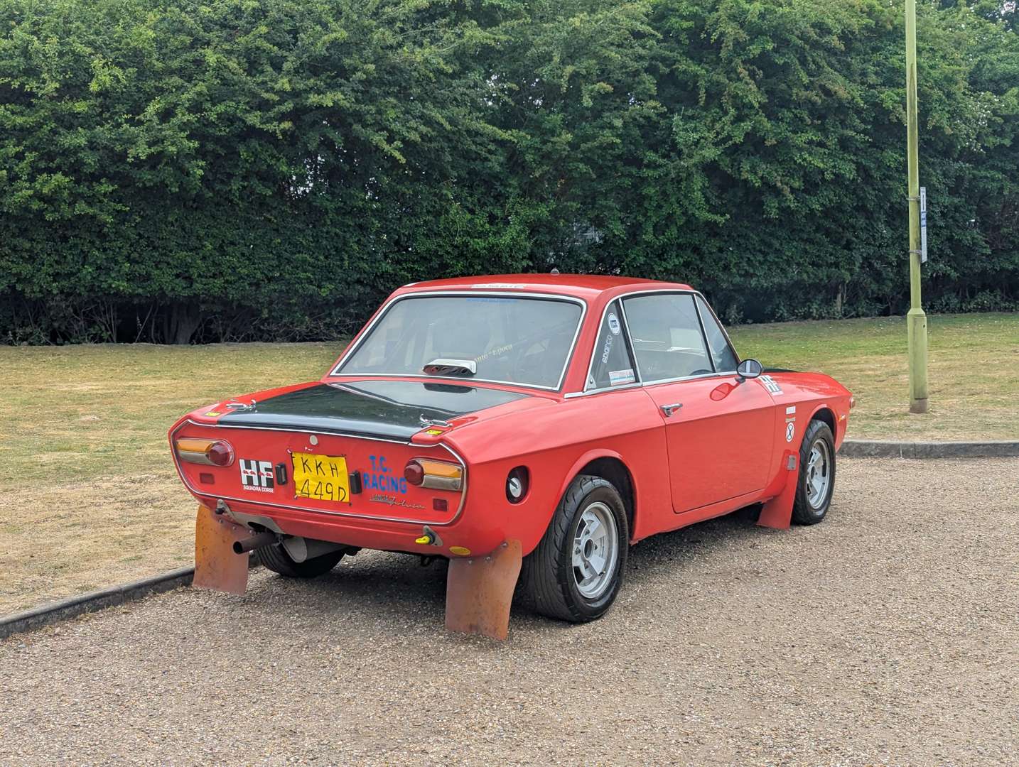 <p>1966 LANCIA FULVIA COUPÉ S1</p>