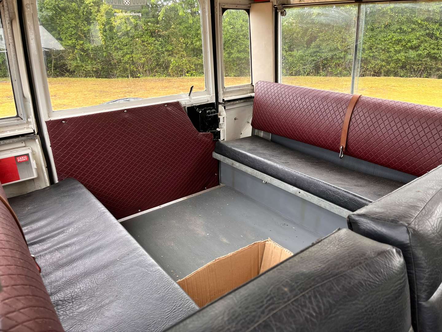 <p>1966 LAND ROVER SERIES IIA 109"</p>