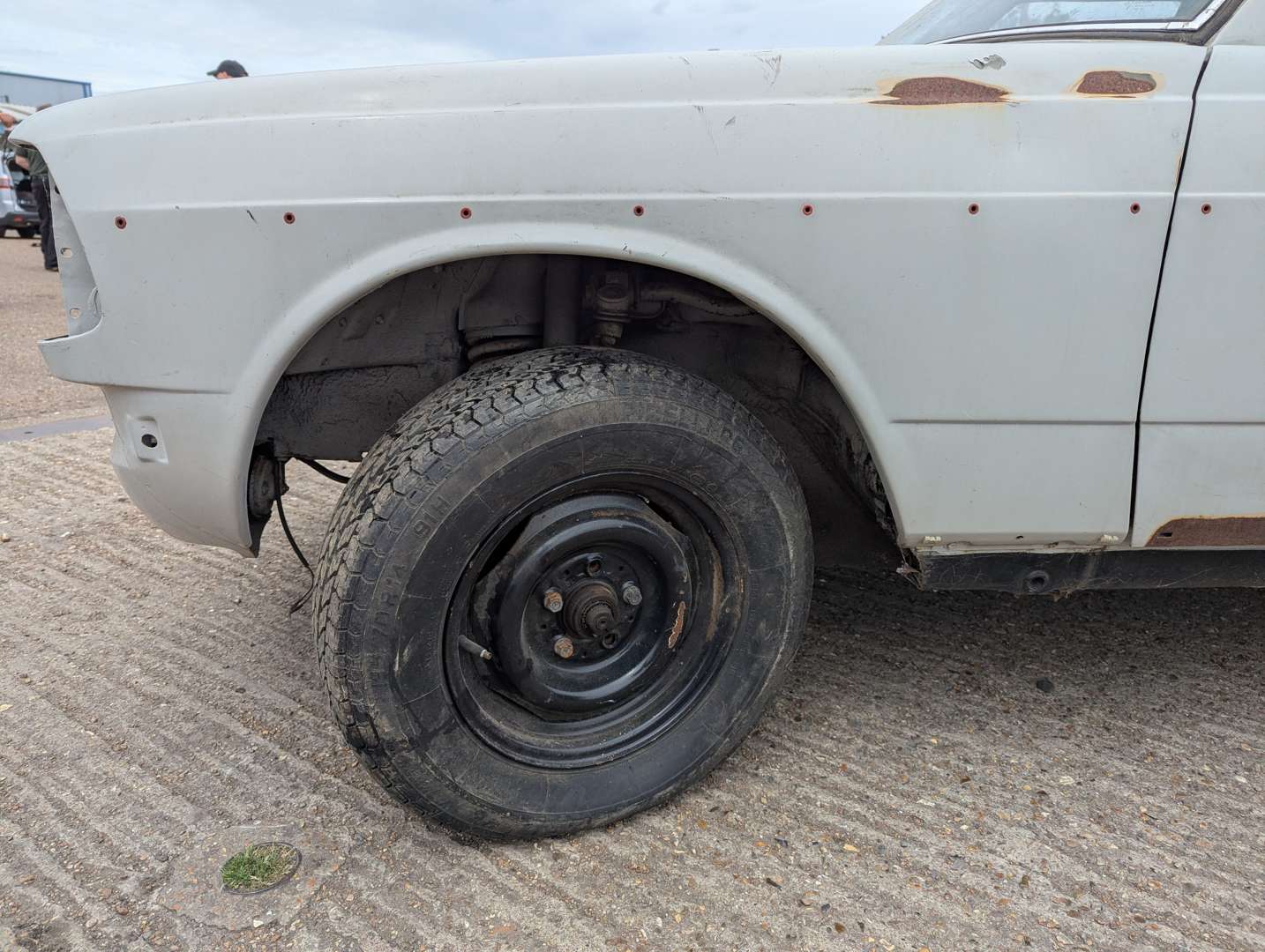 <p>1981 MERCEDES 300D AUTO</p>
