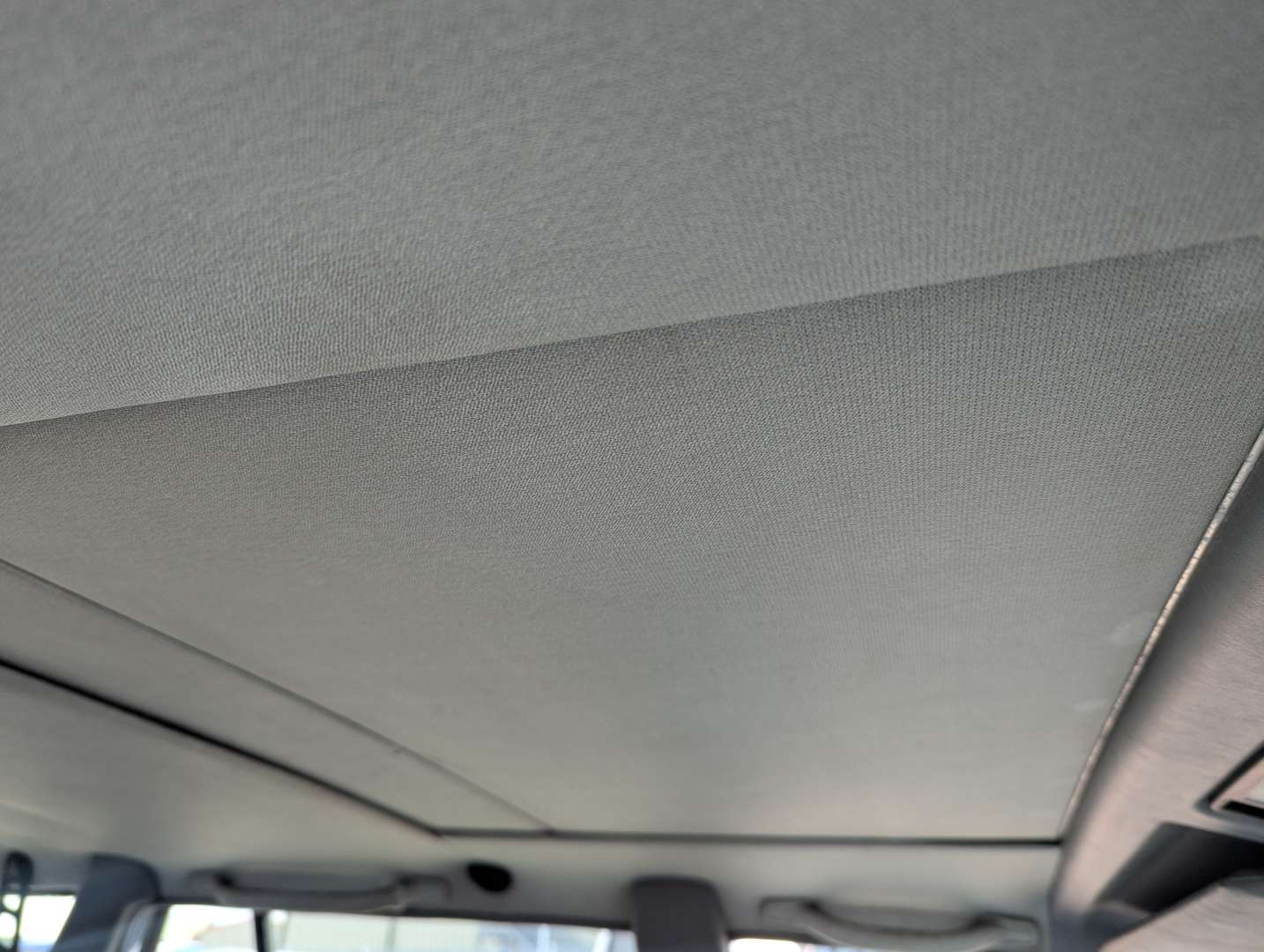 <p>1995 MERCEDES E300D ESTATE AUTO</p>