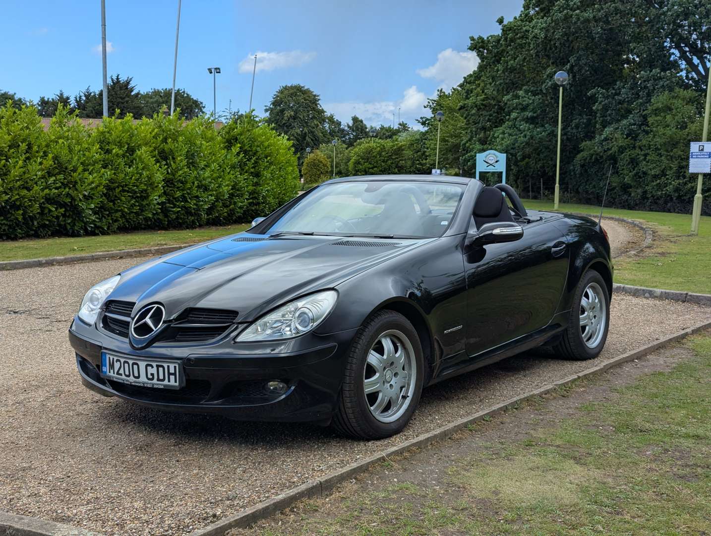 <p>2007 MERCEDES SLK200 KOMPRESSOR</p>