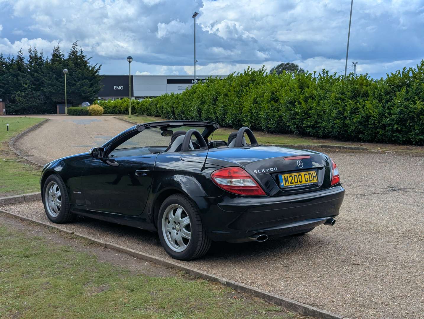 <p>2007 MERCEDES SLK200 KOMPRESSOR</p>
