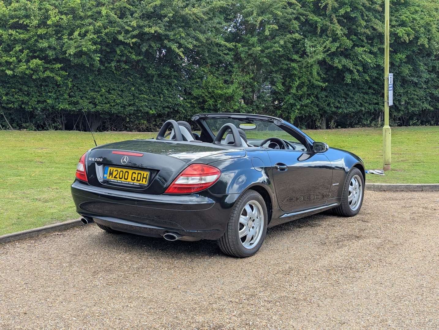 <p>2007 MERCEDES SLK200 KOMPRESSOR</p>
