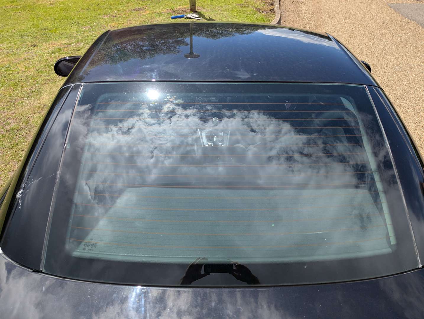 <p>2007 MERCEDES SLK200 KOMPRESSOR</p>