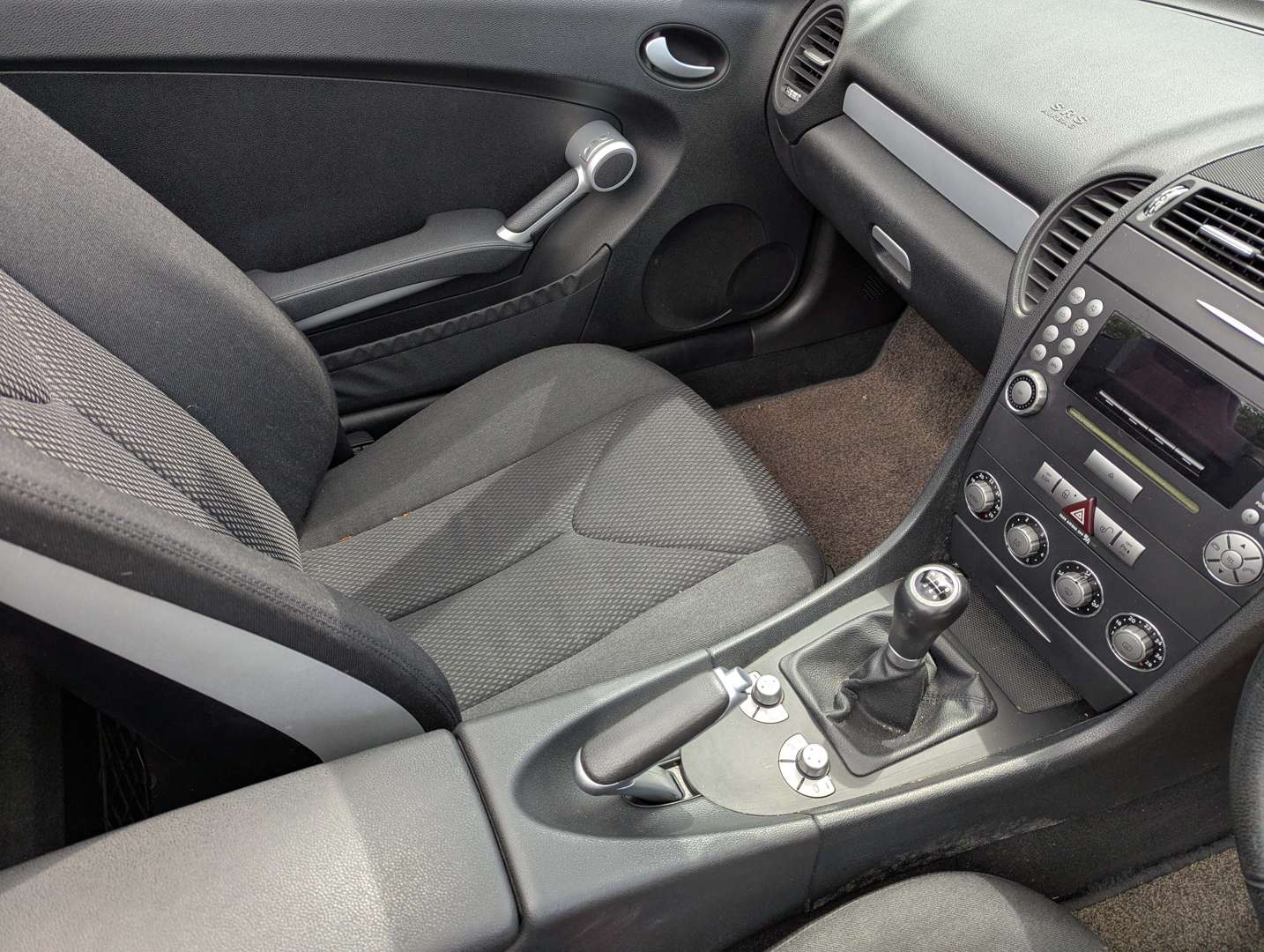 <p>2007 MERCEDES SLK200 KOMPRESSOR</p>