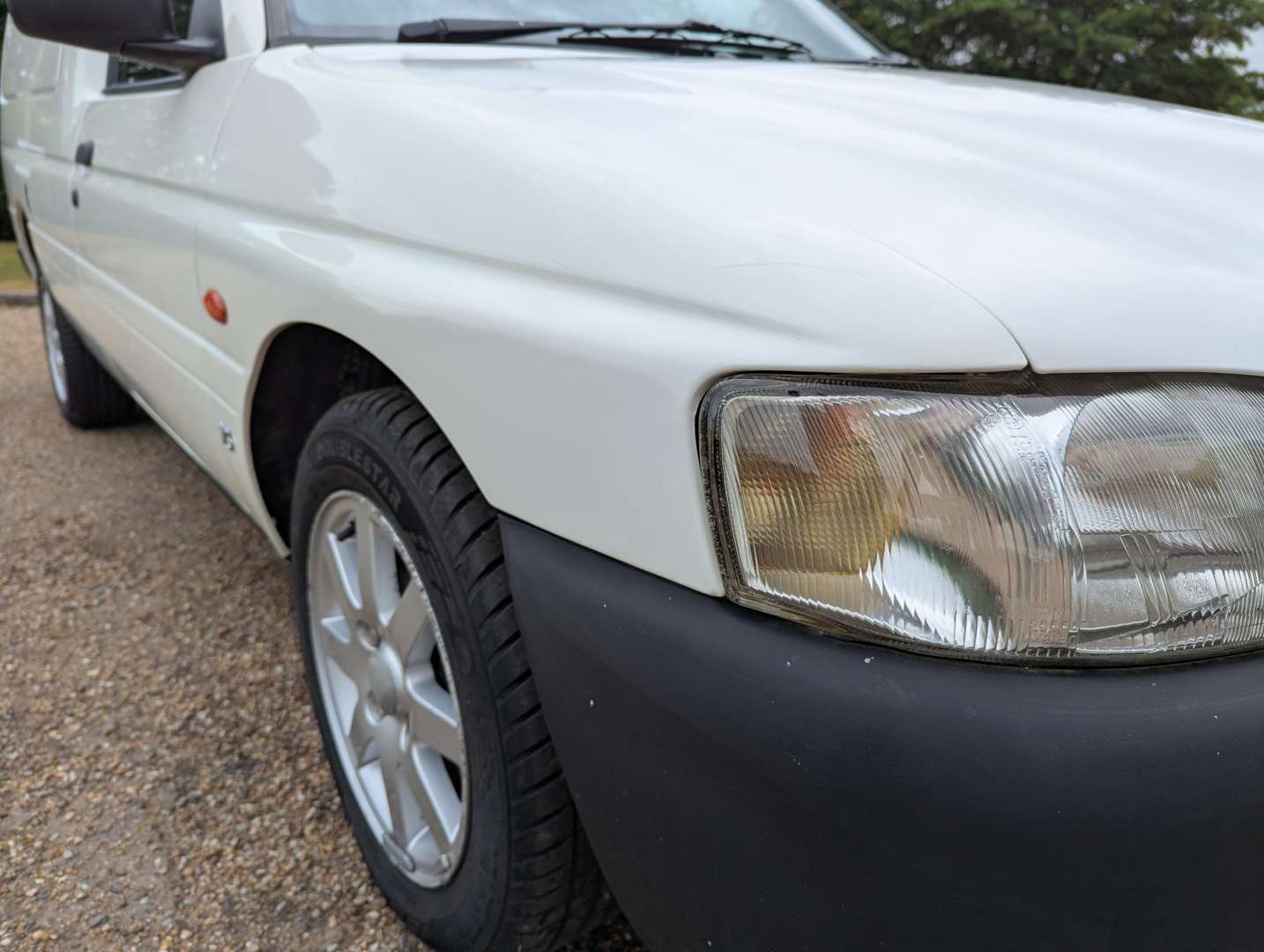<p>2002 FORD ESCORT 75D VAN</p>