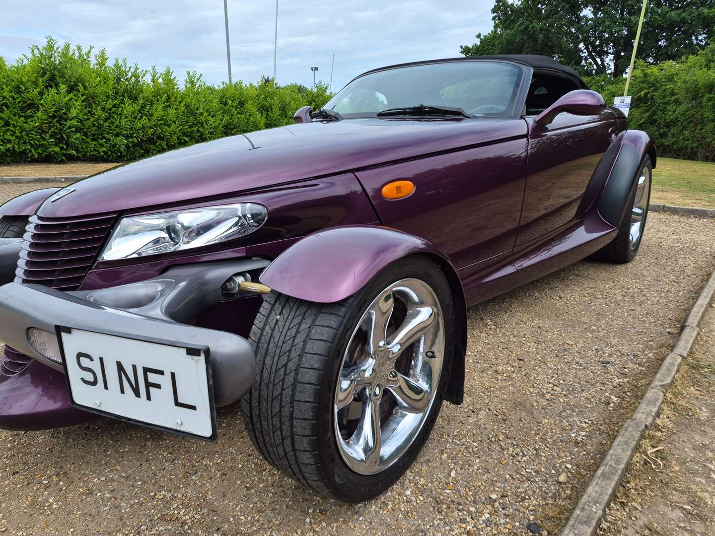 <p>1999 PLYMOUTH PROWLER LHD</p>