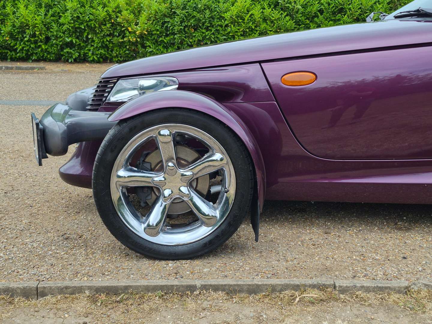 <p>1999 PLYMOUTH PROWLER LHD</p>