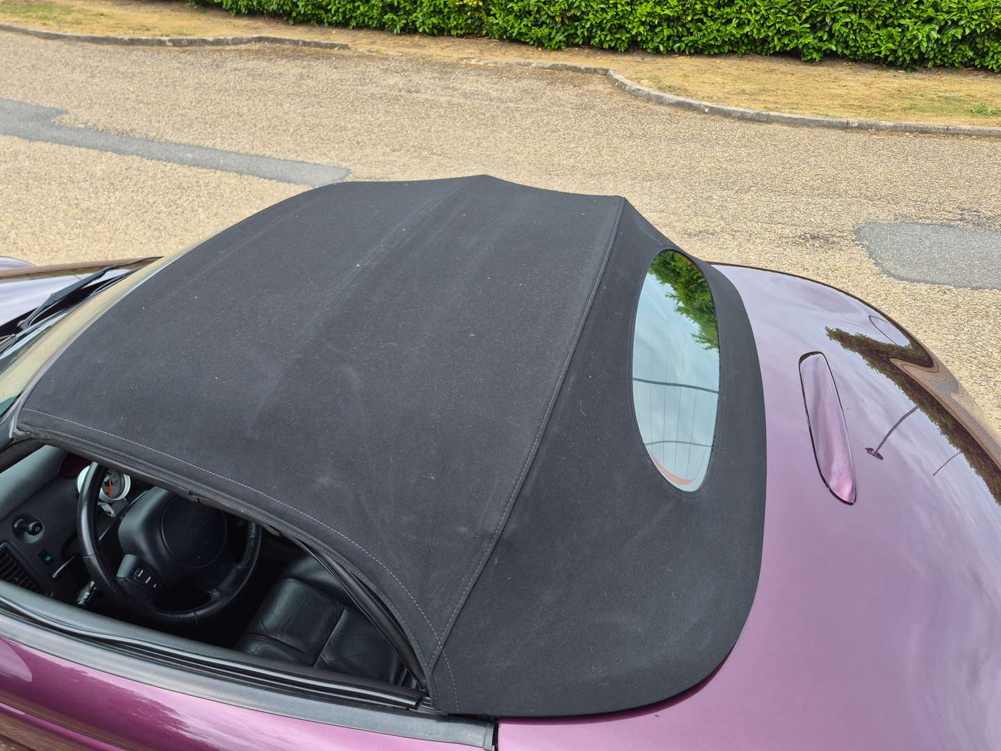 <p>1999 PLYMOUTH PROWLER LHD</p>