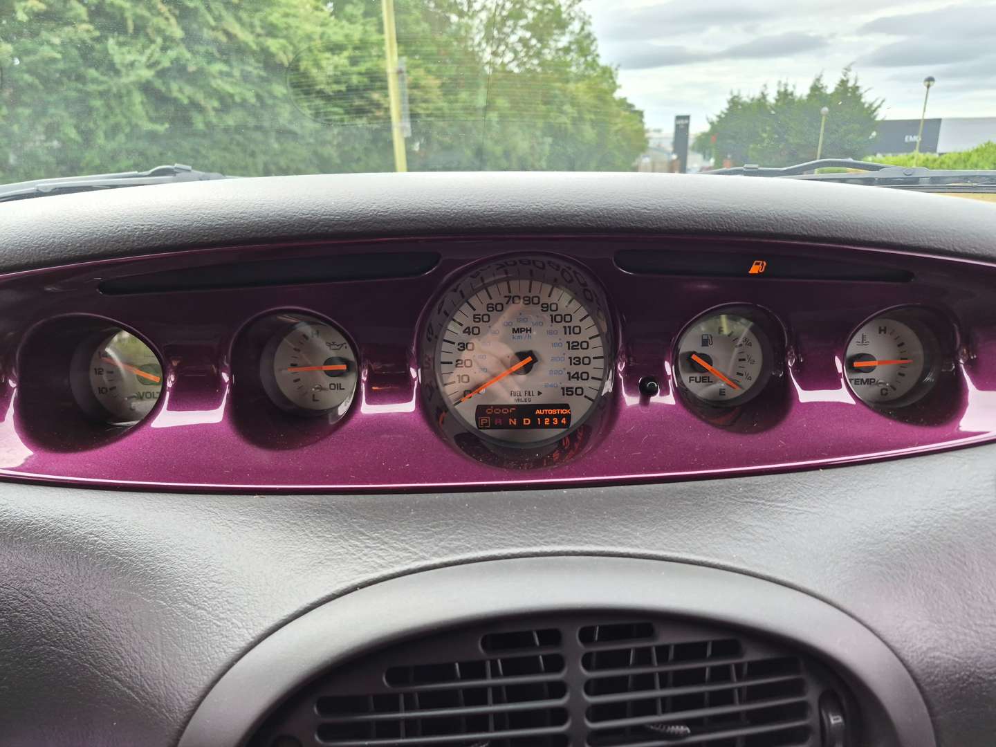 <p>1999 PLYMOUTH PROWLER LHD</p>