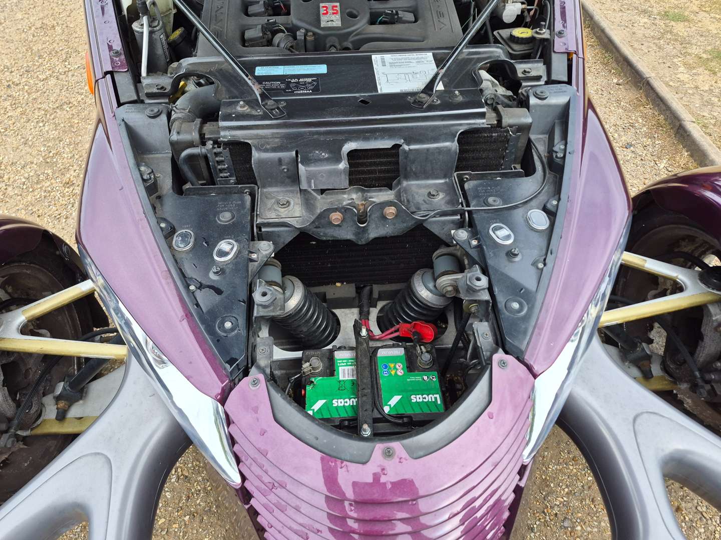 <p>1999 PLYMOUTH PROWLER LHD</p>