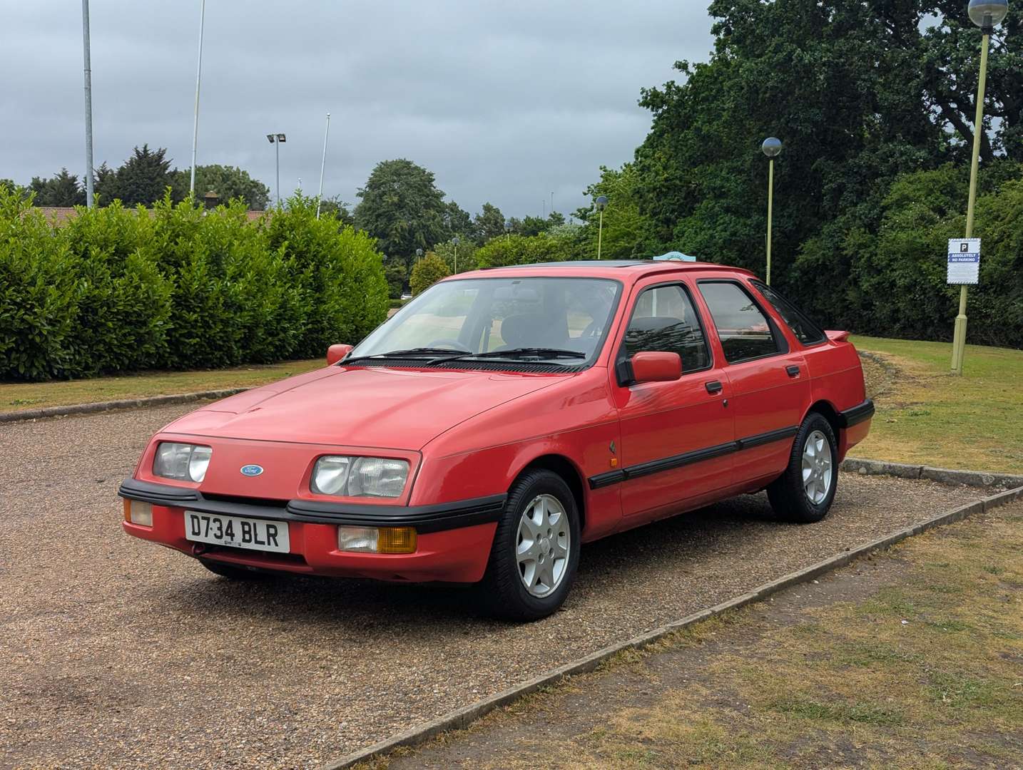 <p>1987 FORD SIERRA XR4X4</p>