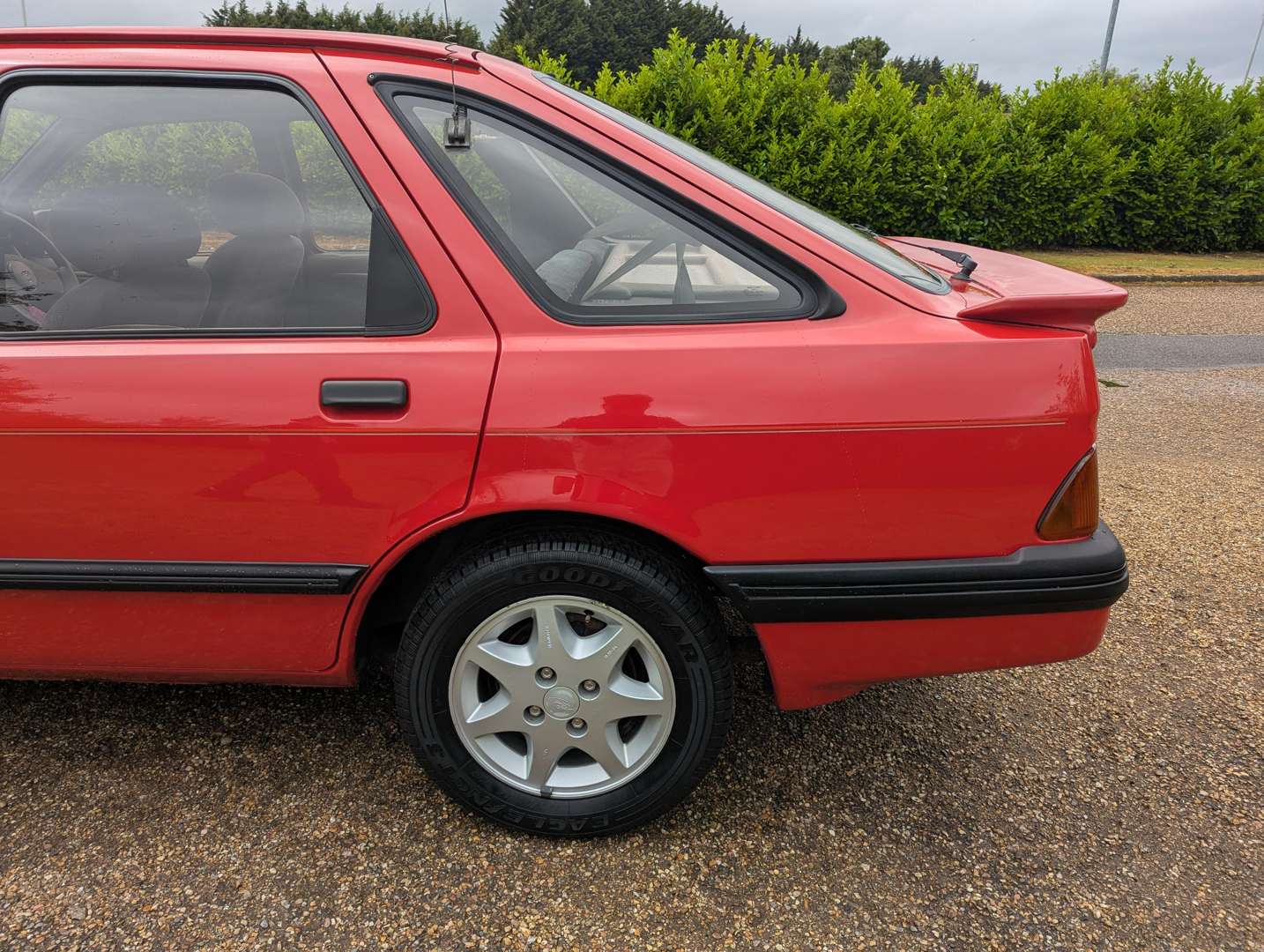 <p>1987 FORD SIERRA XR4X4</p>