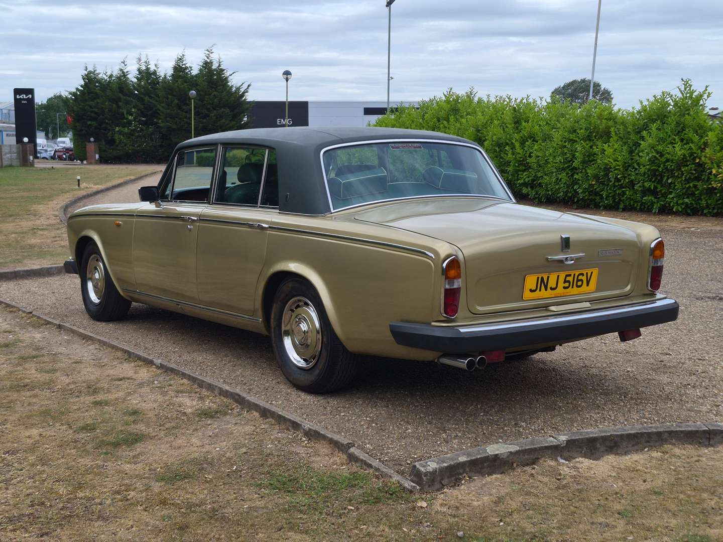 <p>1979 ROLLS ROYCE SILVER SHADOW II</p>
