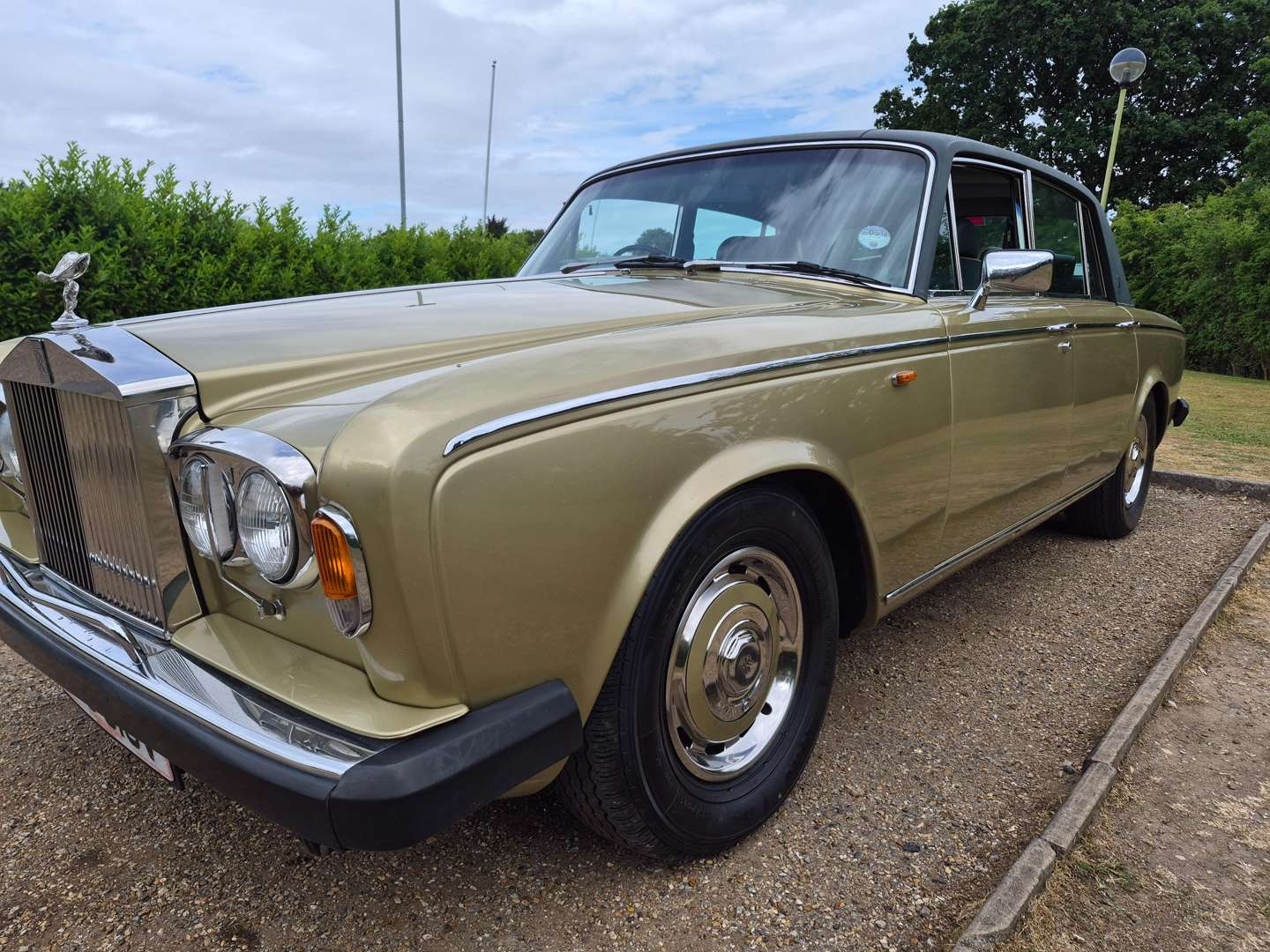 <p>1979 ROLLS ROYCE SILVER SHADOW II</p>