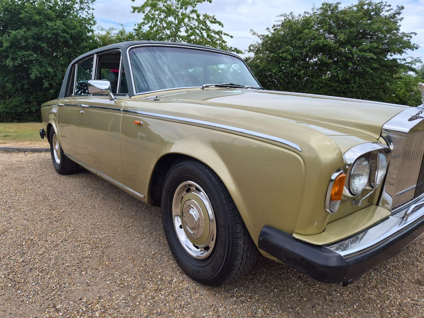 <p>1979 ROLLS ROYCE SILVER SHADOW II</p>
