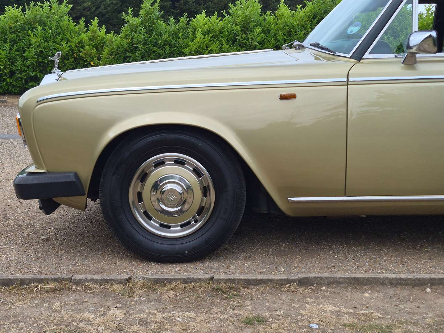 <p>1979 ROLLS ROYCE SILVER SHADOW II</p>