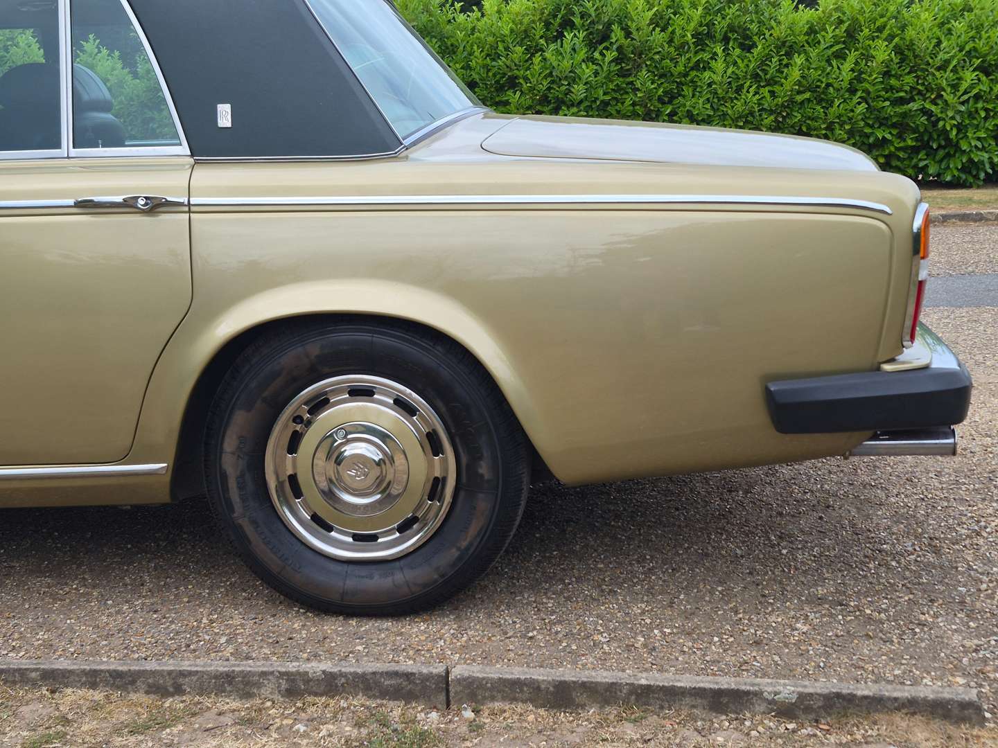 <p>1979 ROLLS ROYCE SILVER SHADOW II</p>