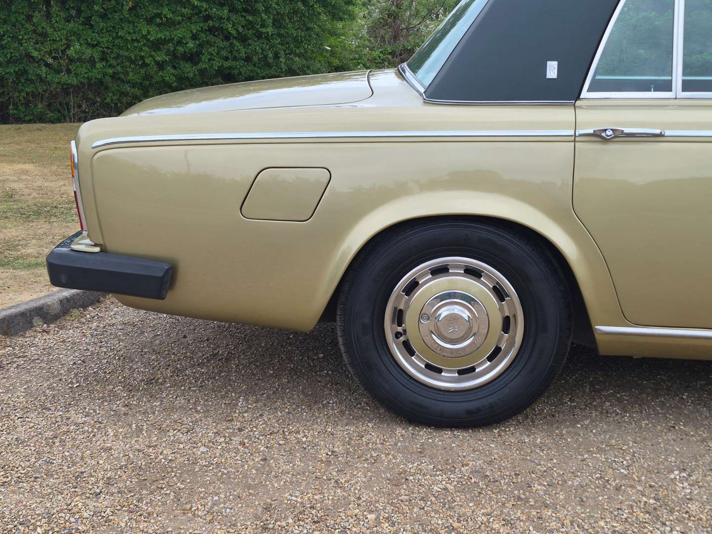 <p>1979 ROLLS ROYCE SILVER SHADOW II</p>