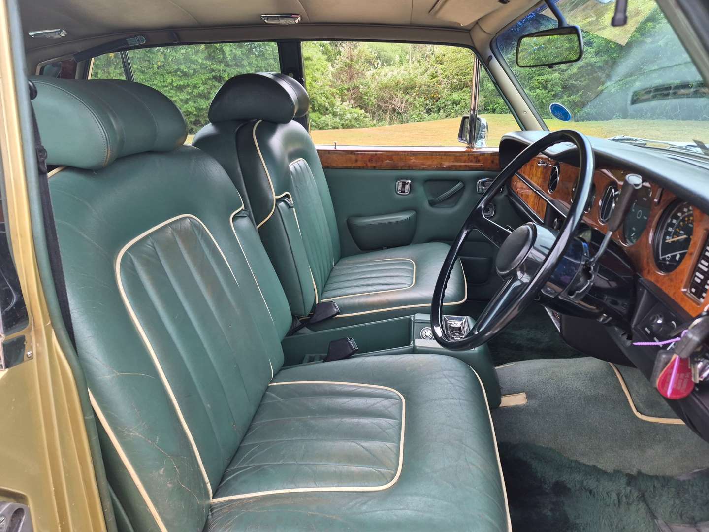<p>1979 ROLLS ROYCE SILVER SHADOW II</p>