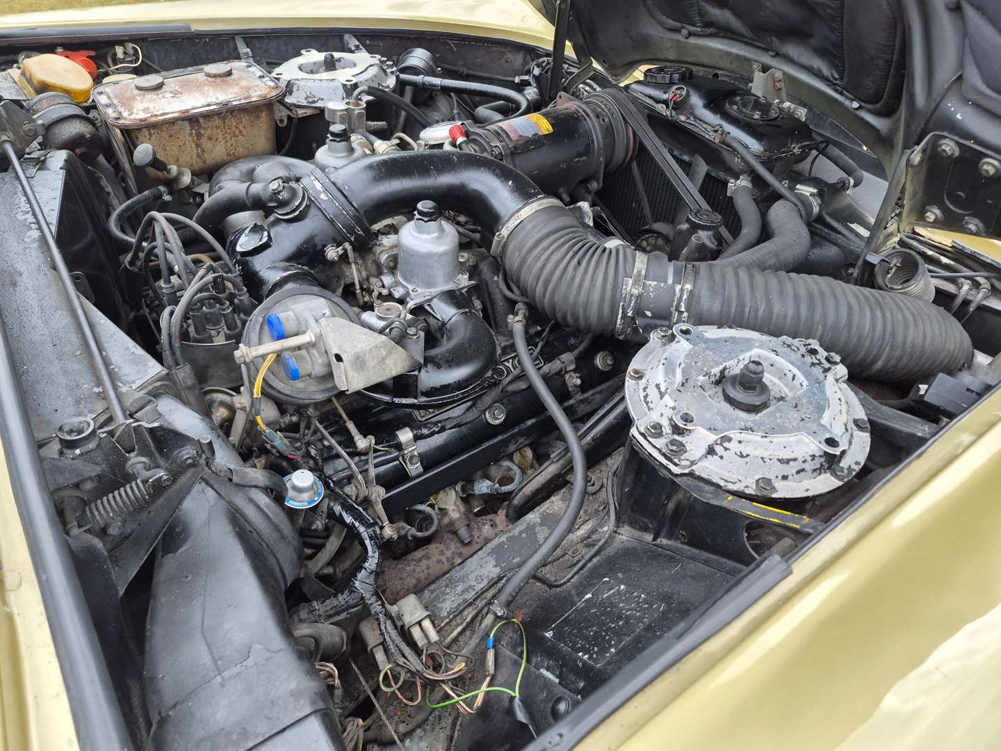 <p>1979 ROLLS ROYCE SILVER SHADOW II</p>