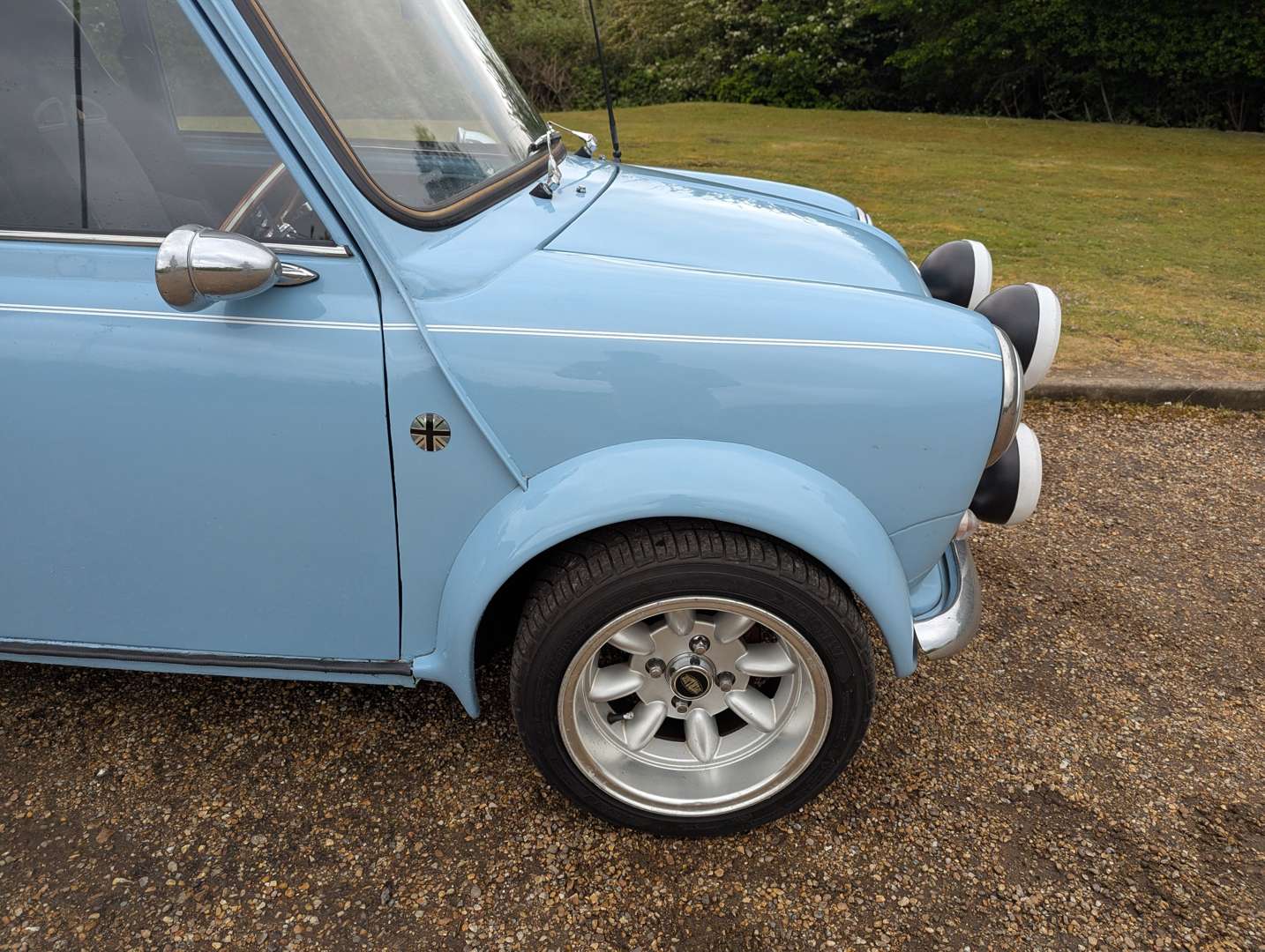 <p>1968 AUSTIN MINI 1000</p>