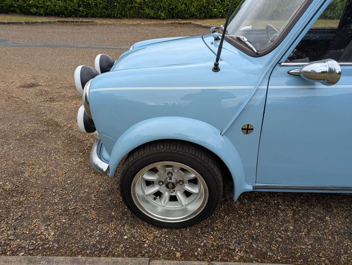<p>1968 AUSTIN MINI 1000</p>