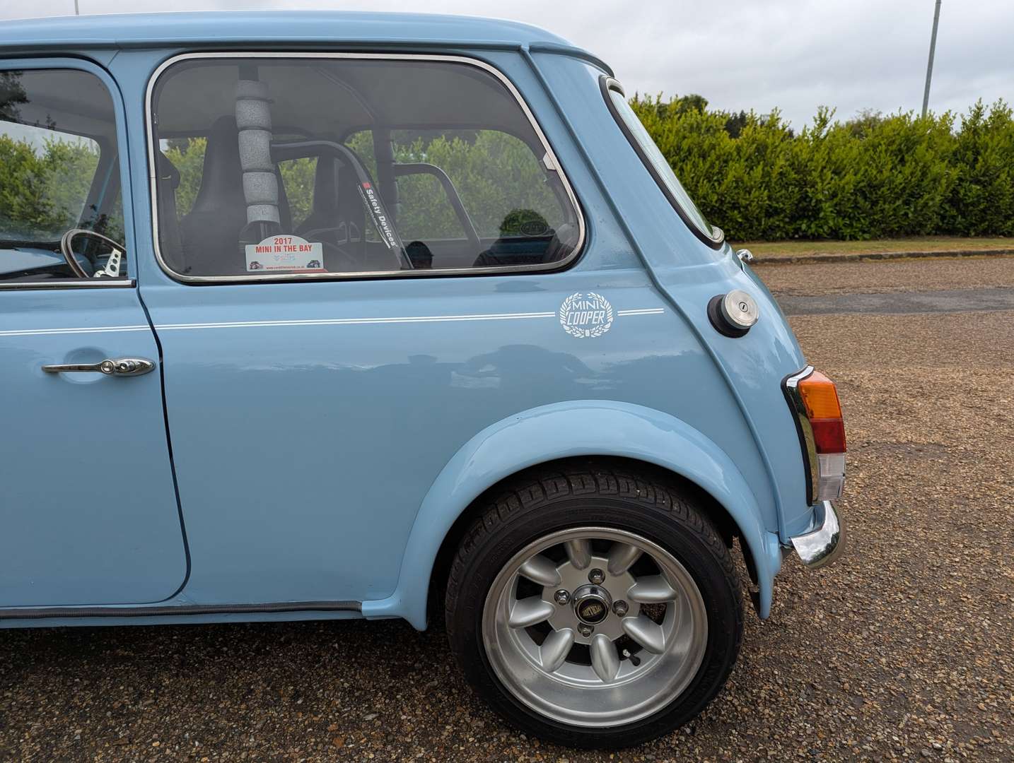 <p>1968 AUSTIN MINI 1000</p>