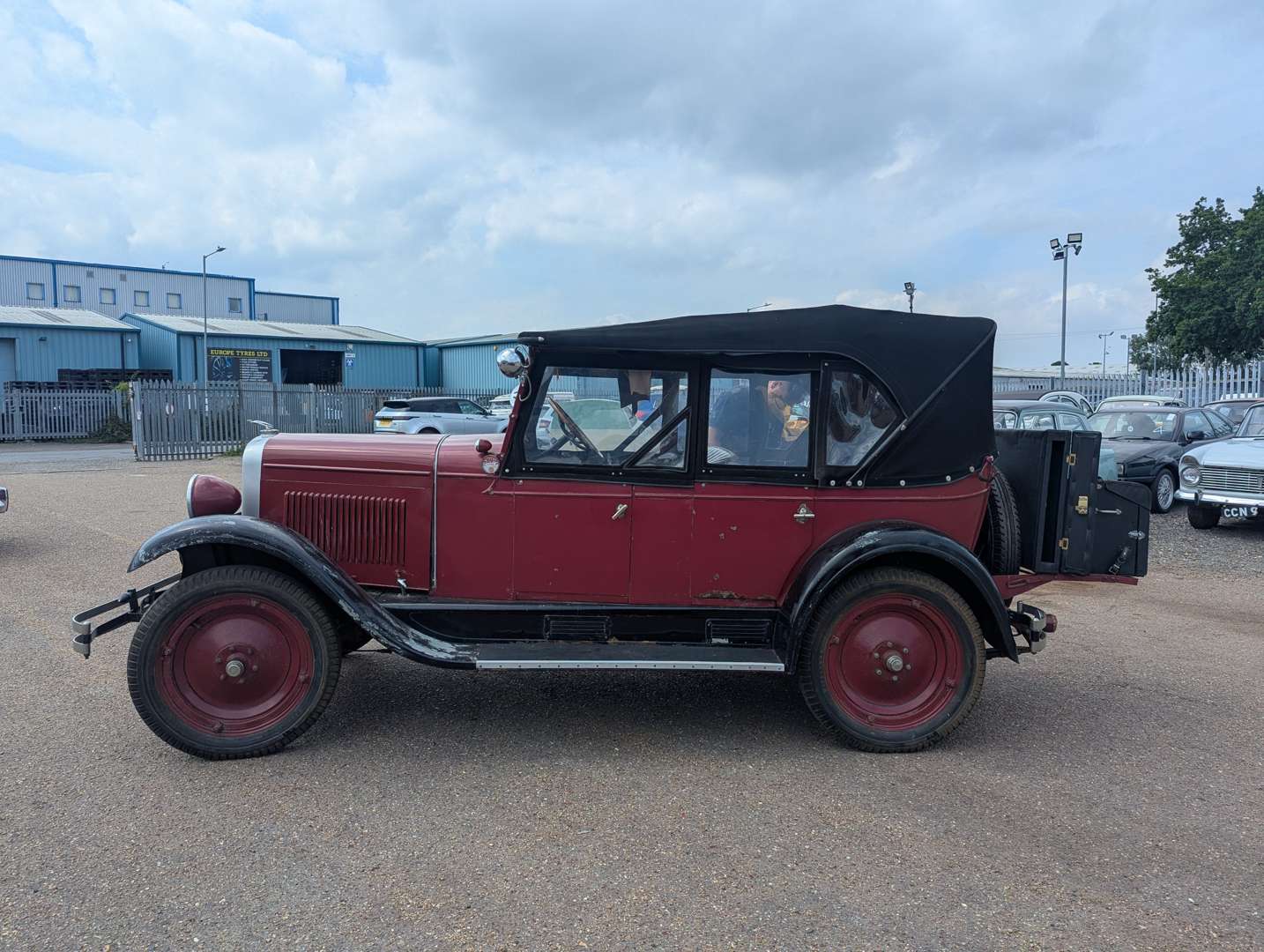 <p>1928 CHEVROLET</p>