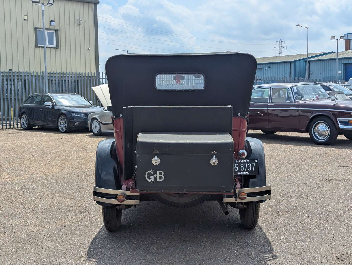 <p>1928 CHEVROLET</p>