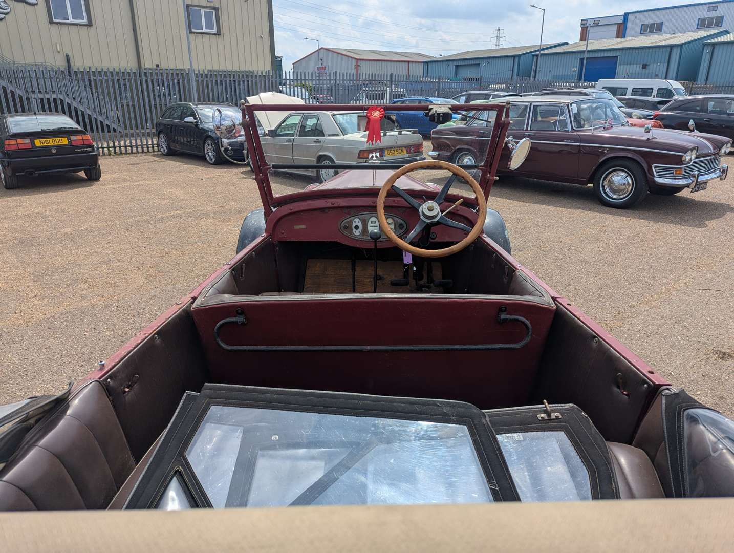 <p>1928 CHEVROLET</p>