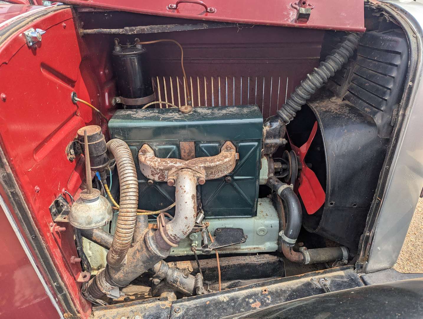 <p>1928 CHEVROLET</p>