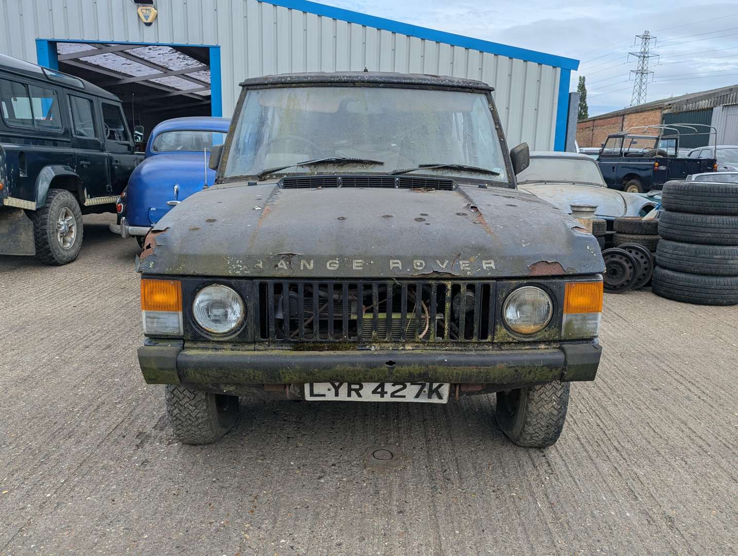 <p>1972 RANGE ROVER CLASSIC</p>