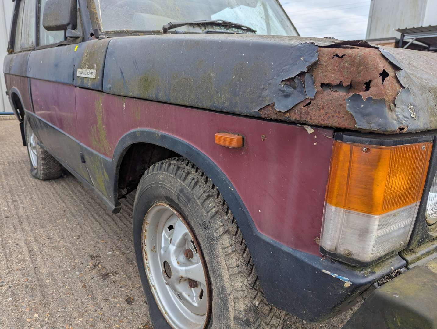 <p>1972 RANGE ROVER CLASSIC</p>