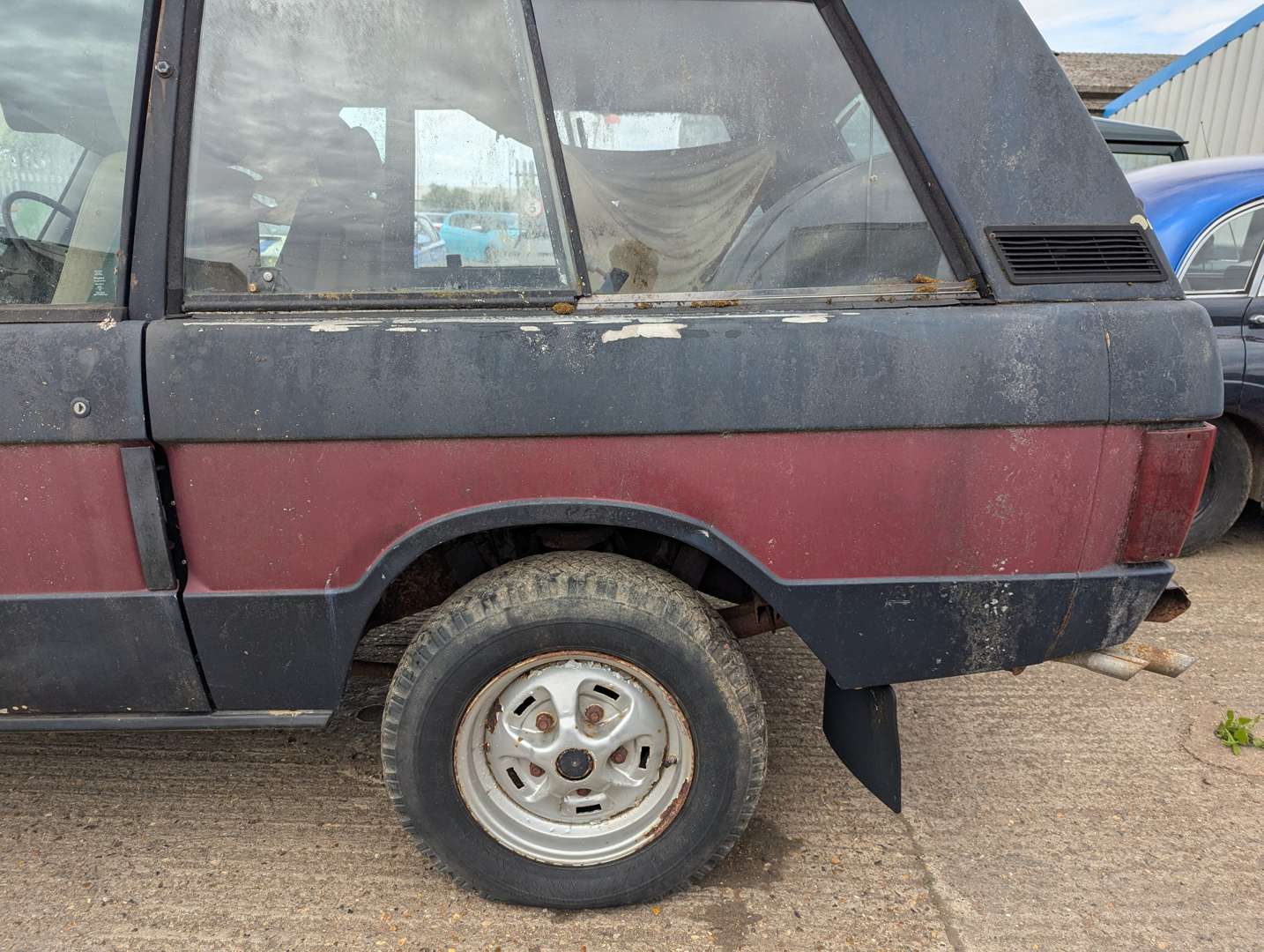 <p>1972 RANGE ROVER CLASSIC</p>