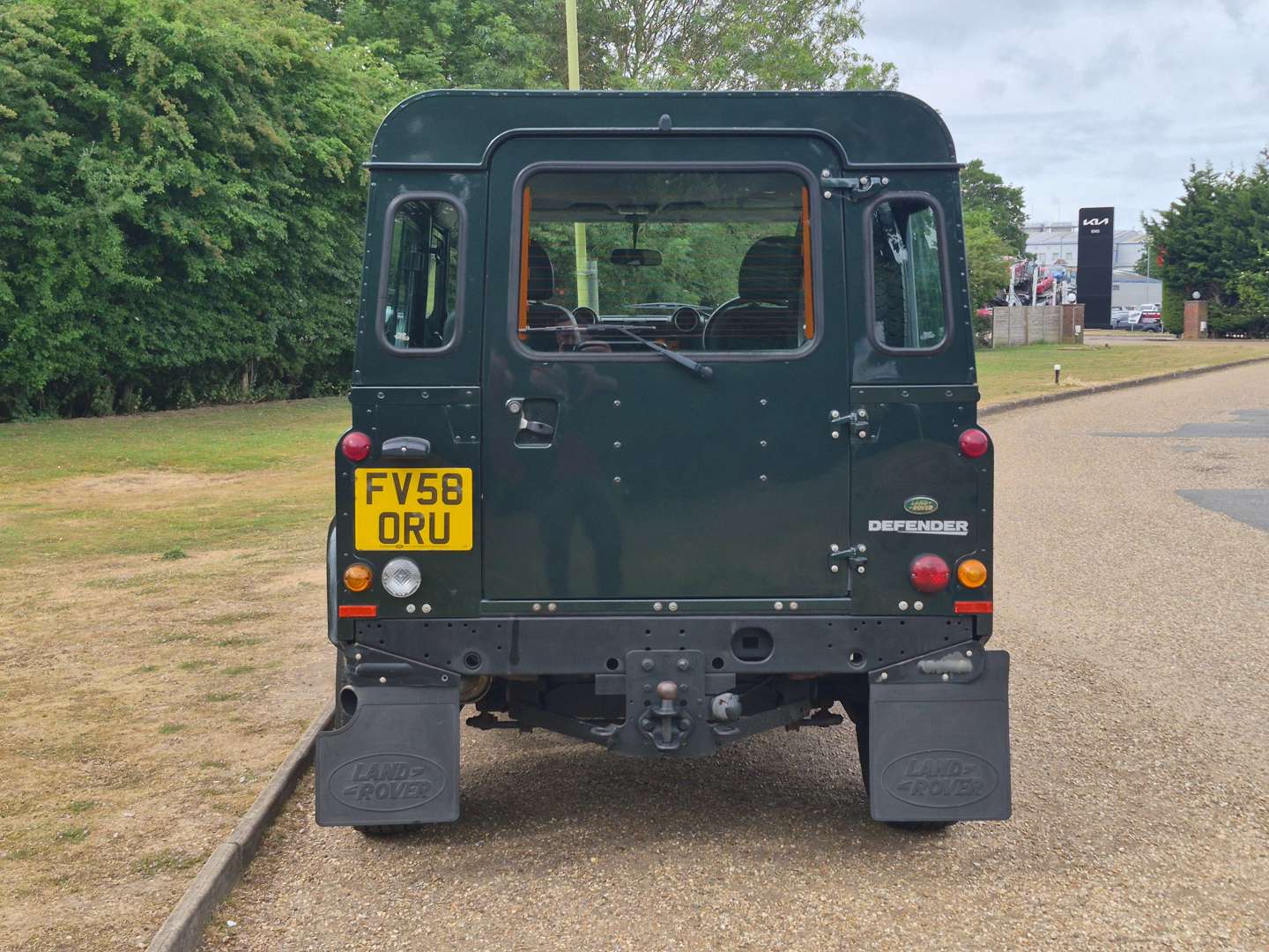 <p>2009 LAND ROVER DEFENDER 90 COUNTY HY SWB</p>
