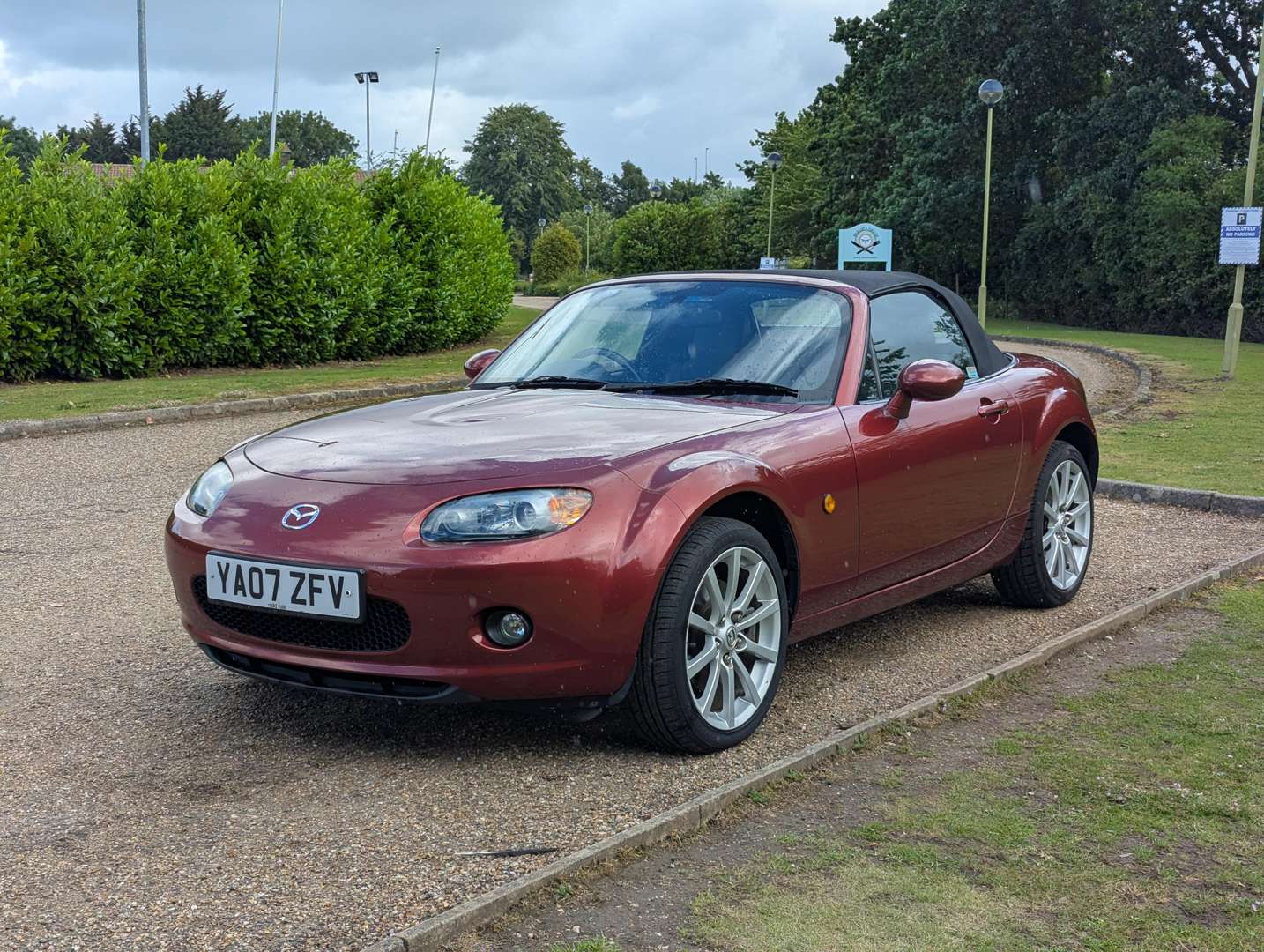 <p>2007 MAZDA MX-5 SPORT</p>
