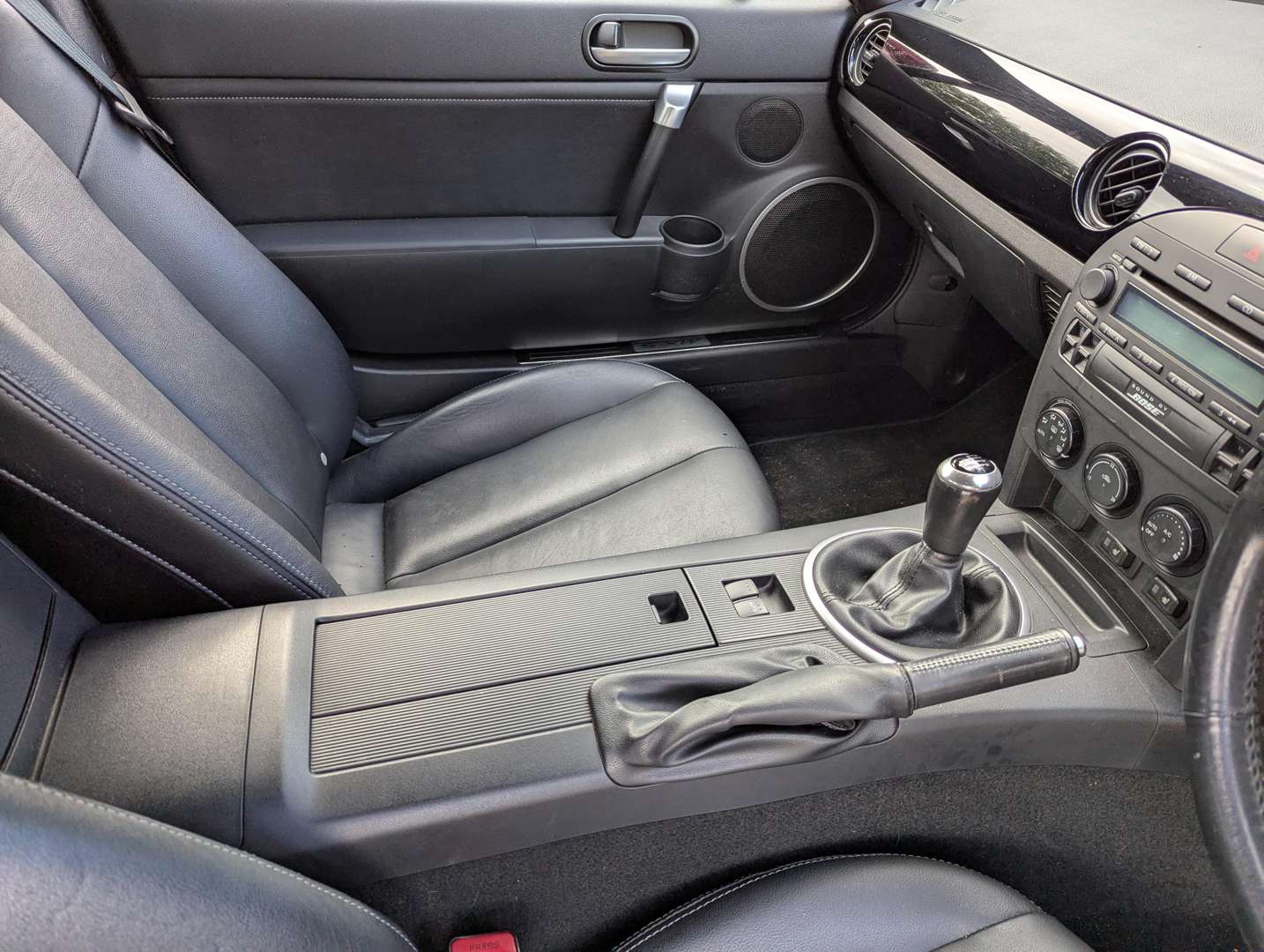 <p>2007 MAZDA MX-5 SPORT</p>